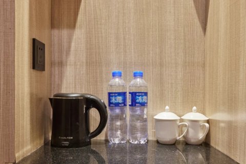 讴印酒店(路桥十里长街中盛广场店)