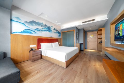 尚品名家宾馆(浦江人民广场店)