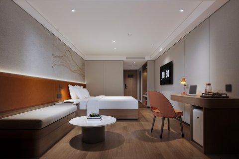 白云城市酒店(广州火车站地铁站越秀国际会议中心店)