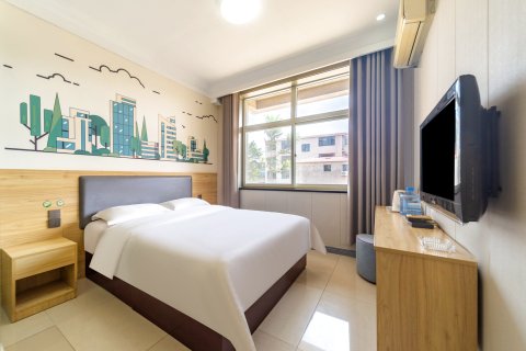 99优选酒店(广平广安中路店)