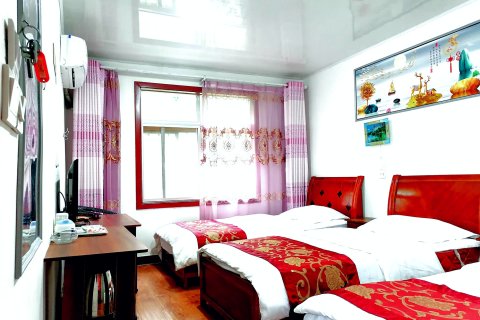 福星山庄农家院(商南金丝峡店)