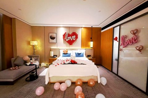 丽呈朗誉酒店(肇庆七星岩景区店)