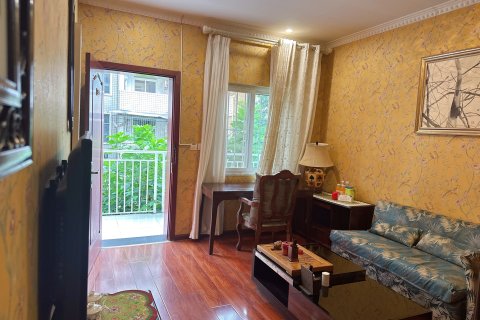 拉斐尔商务酒店(五津地铁站新津中学店)