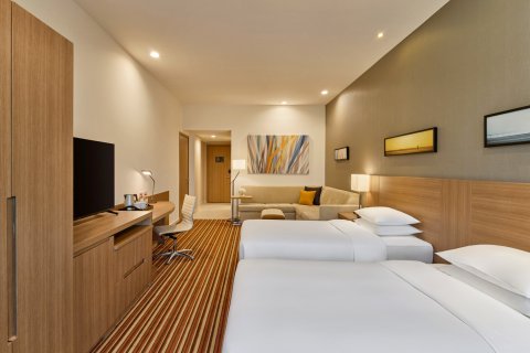 深圳机场凯悦嘉轩酒店