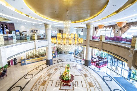 长治金威大酒店(八一广场王村机场店)