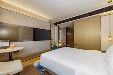 清能清江饭店 (武汉黄鹤楼红巷店)