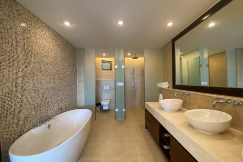 天翼高旅酒店(神州半岛店)