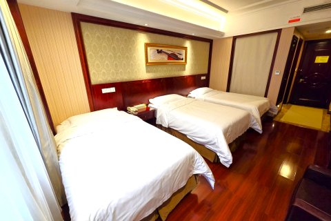 维也纳酒店(上海野生动物园地铁站店)