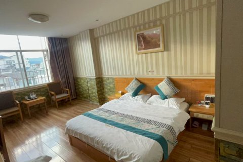 景东广聚楼酒店