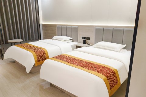 和硕云华大酒店