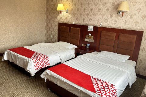 玛纳斯凤凰大酒店