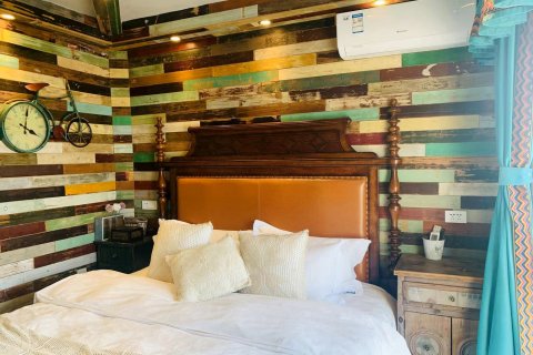 大连妃思主题公寓(星海广场店)