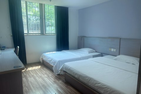 M酒店(厦门海沧马青路地铁站店)