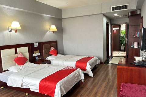 玛纳斯凤凰大酒店