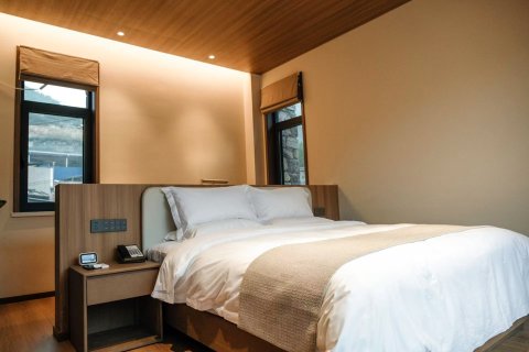 隐泉居酒店(阳泉娘子关景区店)