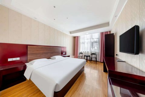 金瀚庭精品酒店(信阳火车站天润广场店)