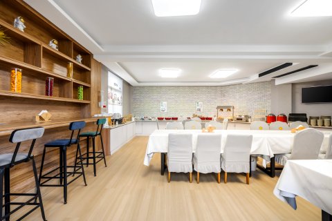 柏曼酒店(永康西站宝龙广场店)