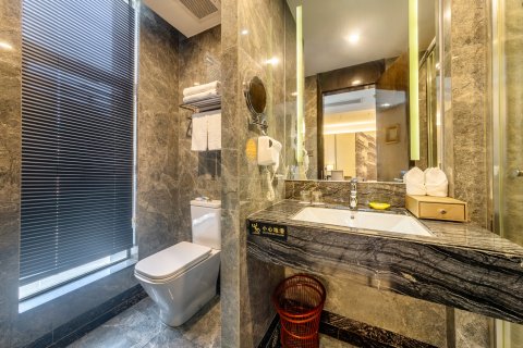 汕头君潮酒店Grand Tide Hotel(东厦100购物广场店)