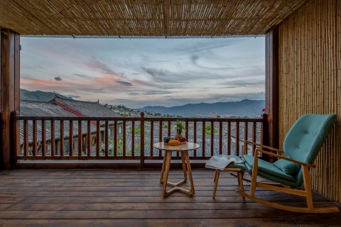 丽江古城听花堂·360度观古城度假酒店(大水车店)