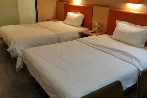 7天优品酒店(广州正佳广场石牌桥地铁站店)