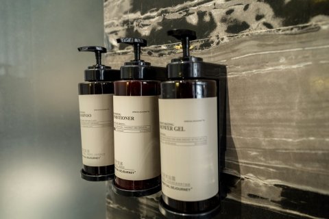 百思特精品酒店(中日联谊医院赛德广场店)