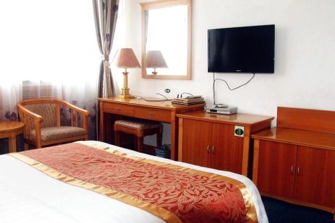 青岛鸿安大酒店