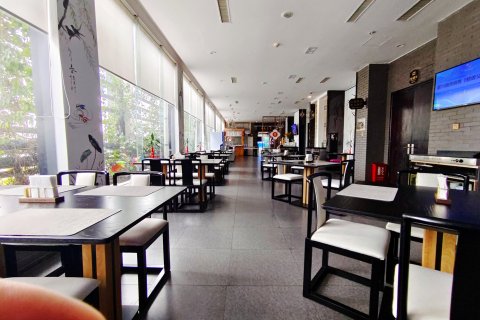 中州国际饭店(郑州国贸360紫荆山地铁站店)