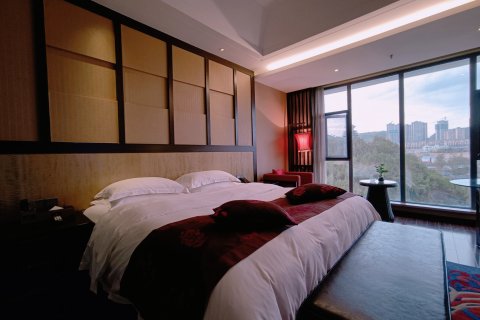 龙都璟怡国际大酒店(民族文化园店)