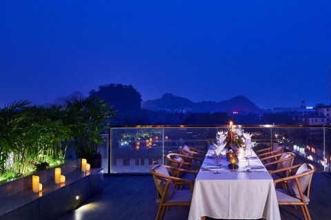 泊隐一念间酒店(桂林两江四湖象鼻山店)