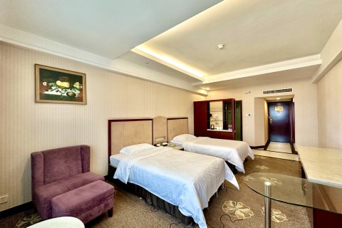 长沙紫东阁乐天大酒店(五一广场火车站地铁站店)