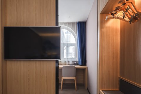 凯莱悦享酒店(青岛敦化路地铁站店)