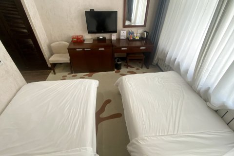 伊春天华宏都宾馆