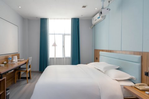 驿家365连锁酒店(衡水衡百怡然城第二中学店)