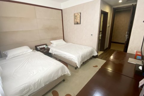 伊春天华宏都宾馆