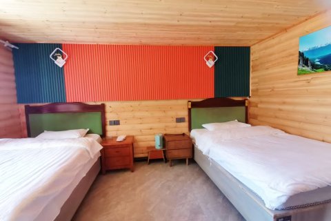 哈巴河四十八度驿栈