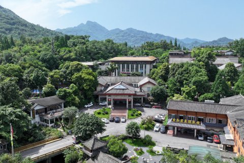 峨眉山大酒店