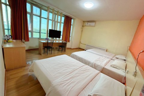 艺选酒店(德州齐河客运中心晏城火车站店)