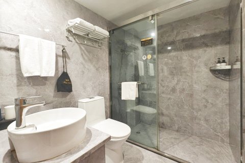 万信至格酒店(自贡彩灯公园店)