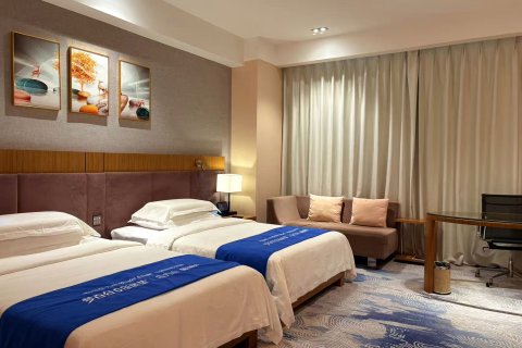 曲靖官房大酒店(南城门广场店)