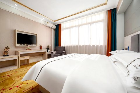 横州金城大酒店(时尚步行街店)