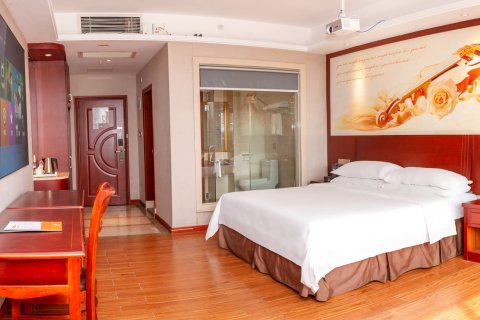 万豪假日酒店(廉江第一中学店)