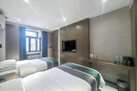 爱丽斯酒店(大庆新玛特店)