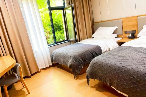 墨脱山禾之涧精品酒店