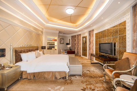 鹤山银业雁山酒店