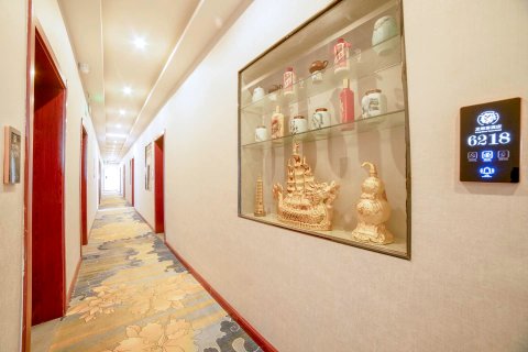 额济纳旗龙顺源大酒店