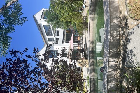 龙栖湾温泉酒店