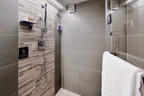 麗枫酒店(珠海拱北口岸广场轻轨总站店)