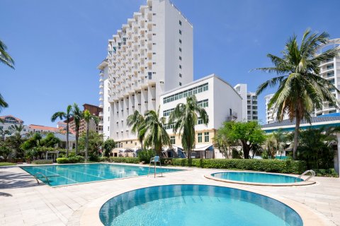 三亚蒂诺康逸假日酒店