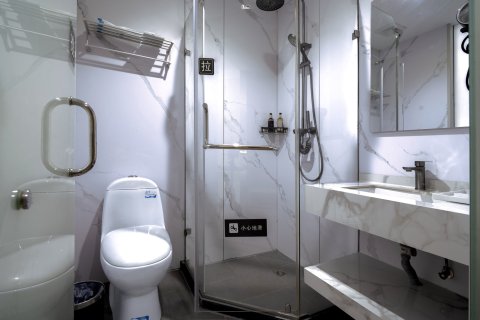 7天连锁酒店(瓦房店火车站店)