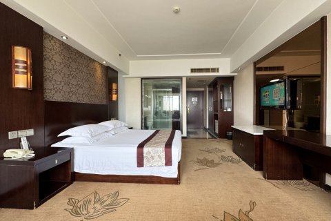 湖州华亭宾馆(衣裳街爱山银泰城店)